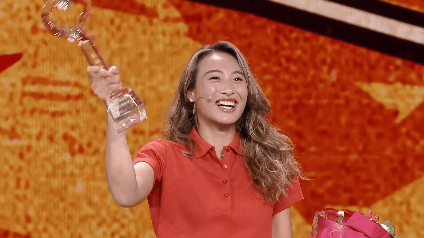 升腾的箭, 龙希 升腾的箭, 龙希